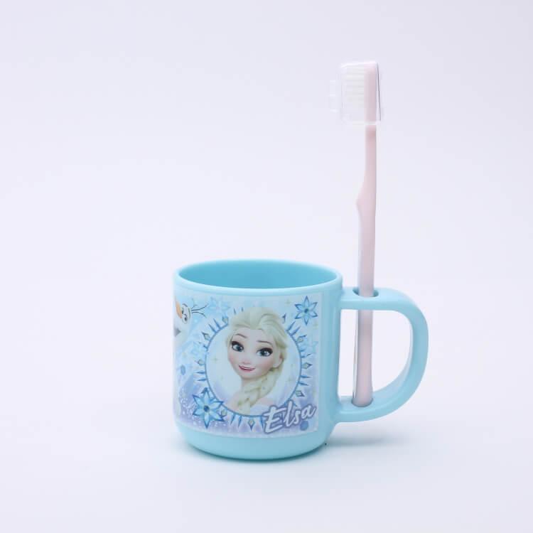 子供用歯ブラシ アナ雪 スタンド付コップ歯ブラシセット アナと雪の女王 Ktb5 子ども用 園児用 3 5才 携帯 歯ブラシセット 歯ブラシスタンド付き コップ Z249 エランドショップ 通販 Yahoo ショッピング