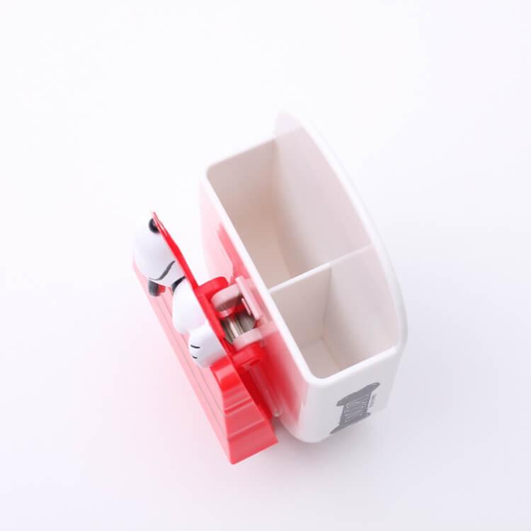 マグネットクリップ スヌーピー 小物ポケットクリップ付 スヌーピー Kkp31 小物入れ ポケット付きクリップ 便利 マグネット 磁石 立体 3d 可愛い かわいい Z エランドショップ 通販 Yahoo ショッピング