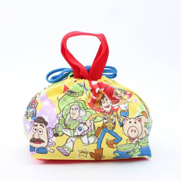 お弁当袋 トイストーリー ランチ巾着 トイストーリー Kb7 トイストーリー ランチバック 巾着袋 お弁当グッズ ランチ ランチ巾着 子供 子供向け 子供用 男の子 Z 生活雑貨 通販 ランデルストア 通販 Yahoo ショッピング
