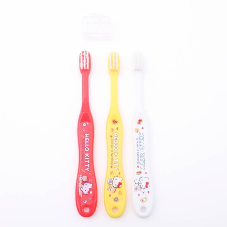子供用歯ブラシ ハローキティ 園児用歯ブラシ3pキャップ付 ハローキティクッキー Tb5st 子ども用 幼児用 キティちゃん サンリオ キャラクター 歯ブラシ Z 生活雑貨 通販 ランデルストア 通販 Yahoo ショッピング