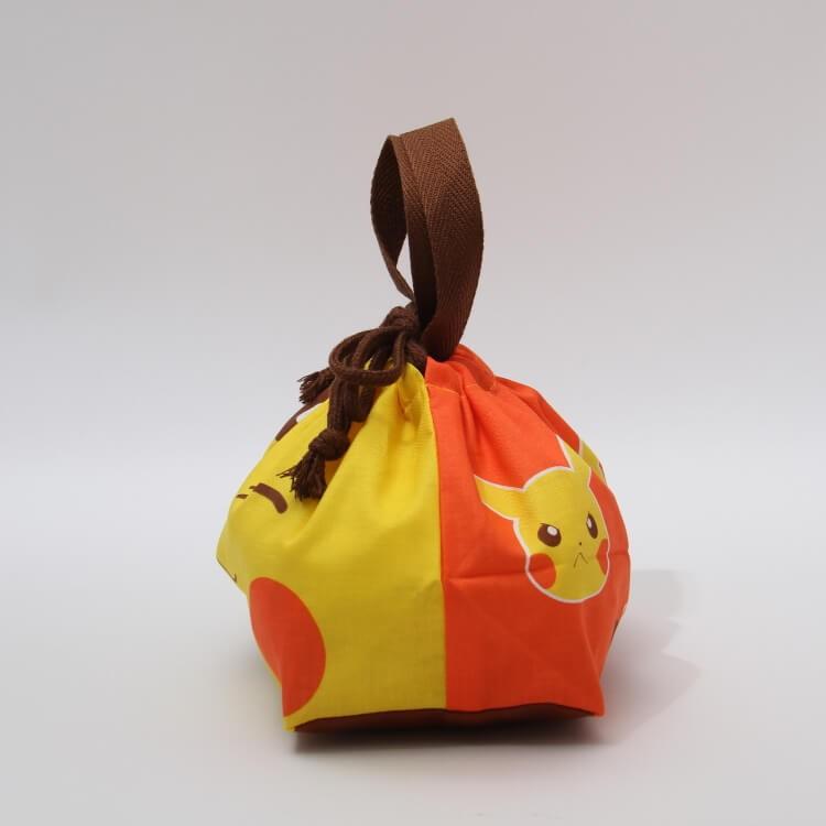 巾着袋 ピカチュウ ランチ巾着 ピカチュウ フェイス Kb7 ランチ用 お弁当用 巾着 弁当箱入れ お弁当入れ ランチバッグ お弁当袋 小物入れ 保育園 幼稚園 小学校 Z 生活雑貨 通販 ランデルストア 通販 Yahoo ショッピング
