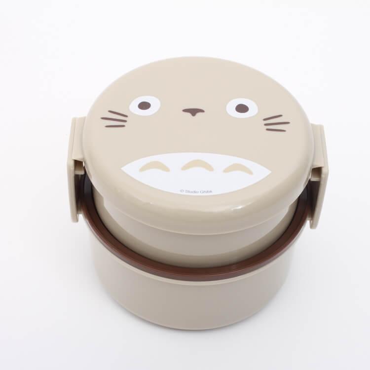 2段弁当箱 トトロ 丸型ランチボックス2段 トトロ Onwr1 丸型 お弁当箱 丸い ランチボックス 二段 入れ子式 コンパクト ミニフォーク付き お弁当 ランチ 運動会 Z 生活雑貨 通販 ランデルストア 通販 Yahoo ショッピング