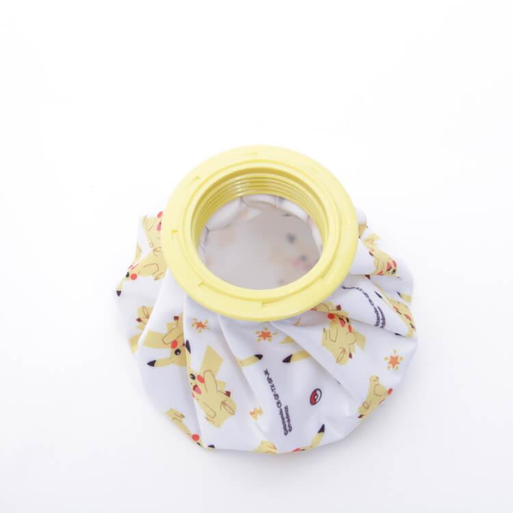 アイスバッグ ポケモン アイスバッグs ピカチュウ Icb1 氷嚢 氷のう アイシング アイシングバッグ アイスパック 氷水入れ 氷袋 Sサイズ 熱中症対策 発熱対処 Z2 生活雑貨 通販 ランデルストア 通販 Yahoo ショッピング