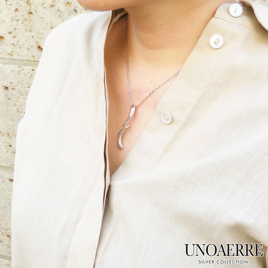 UNOAERRE（ウノアエレ） ペンダント ネックレス ストリームライン 
