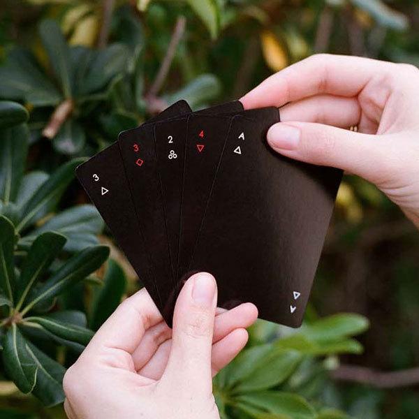 Salenew大人気 ミニムプレイングカード Bk パーティー トランプ ゲーム 子供 おもちゃ ギフト 知育玩具 インテリア 雑貨 キッズ 頭脳 カード カードゲーム Areaware Riosmauricio Com