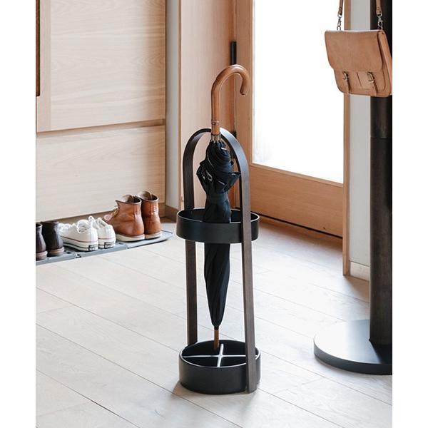 Umbra 傘立て おしゃれ シンプル 玄関 収納 傘置き 傘入れ アンブレラ  
