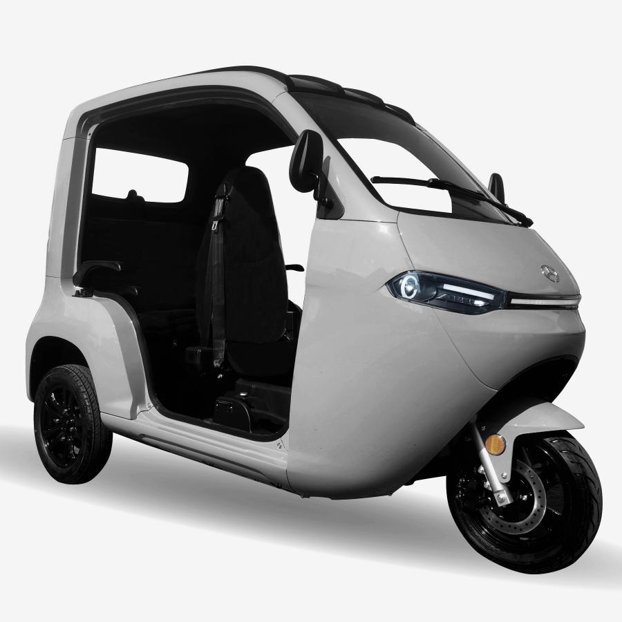 トライク 三輪 バイク 自転車 側車付きのの扱いと軽二輪となります