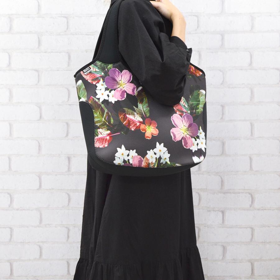 エッセンシャルトート ミッドナイトボタニカル ピクニック  バッグ トート 耐久性 軽い 洗える 伸縮性 BUILT 2025xmas