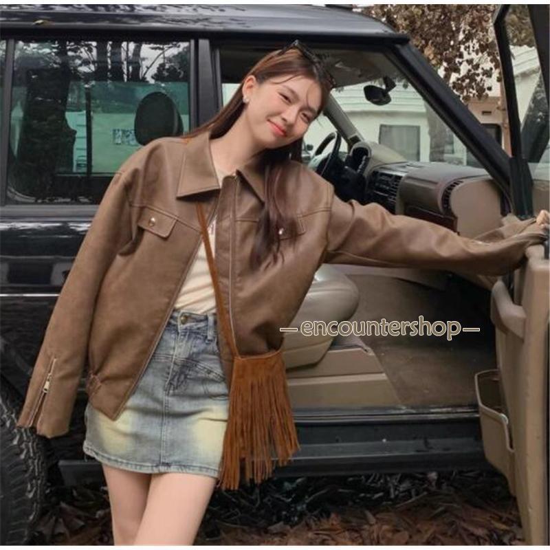 新品◆お薦め！ガウディ◆素敵な白！エコレザー”ライダースコンパクトブルゾン！38 レザージャケット ダブル ライダース レディース 花柄 秋冬 革