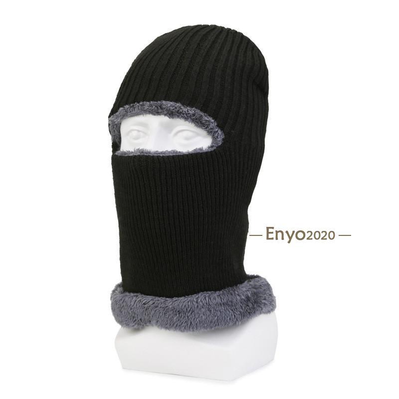 BALENCIAGA ブラック ニット帽 目穴付き BALENCIAGA ブラック ニット帽 目穴付き