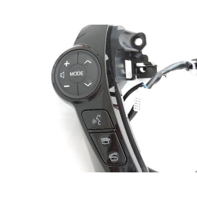 TOYOTA トヨタ純正 40系プリウスα 特別仕様車 S tune BLACK2用