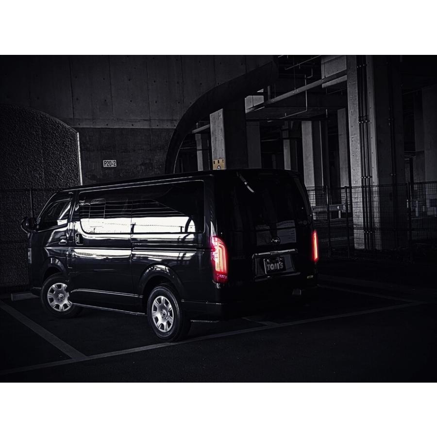 トムス TOM'S LED テールランプ ハイエース レジアスエース用