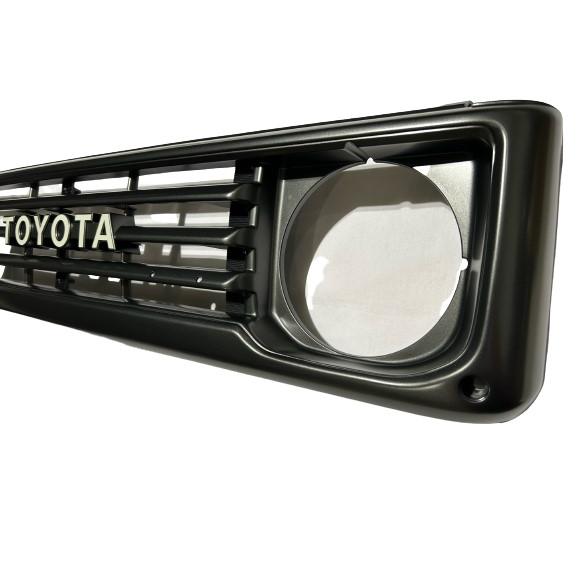 トヨタ純正 70系ランドクルーザー前期 STD フロントグリル