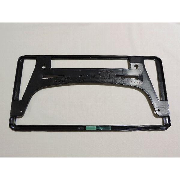 新品】 日産純正 ナンバープレートリム ブラック 1枚 ニッサン 文字