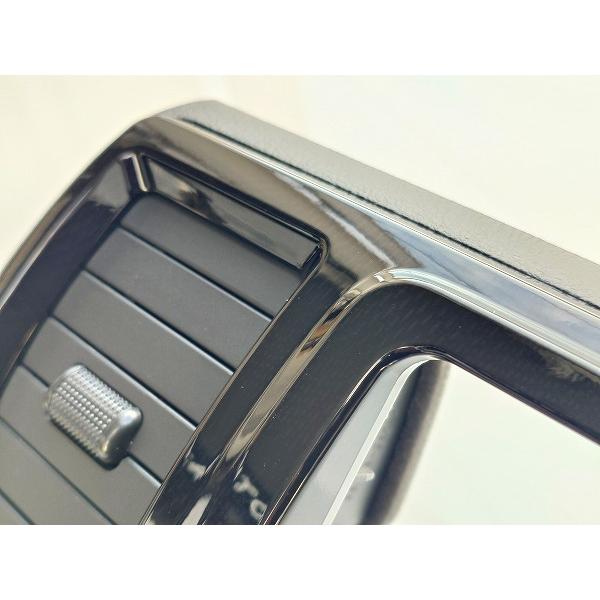 トヨタ純正 200系 ハイエース 標準ボディ 8型 ダークプライムS 用