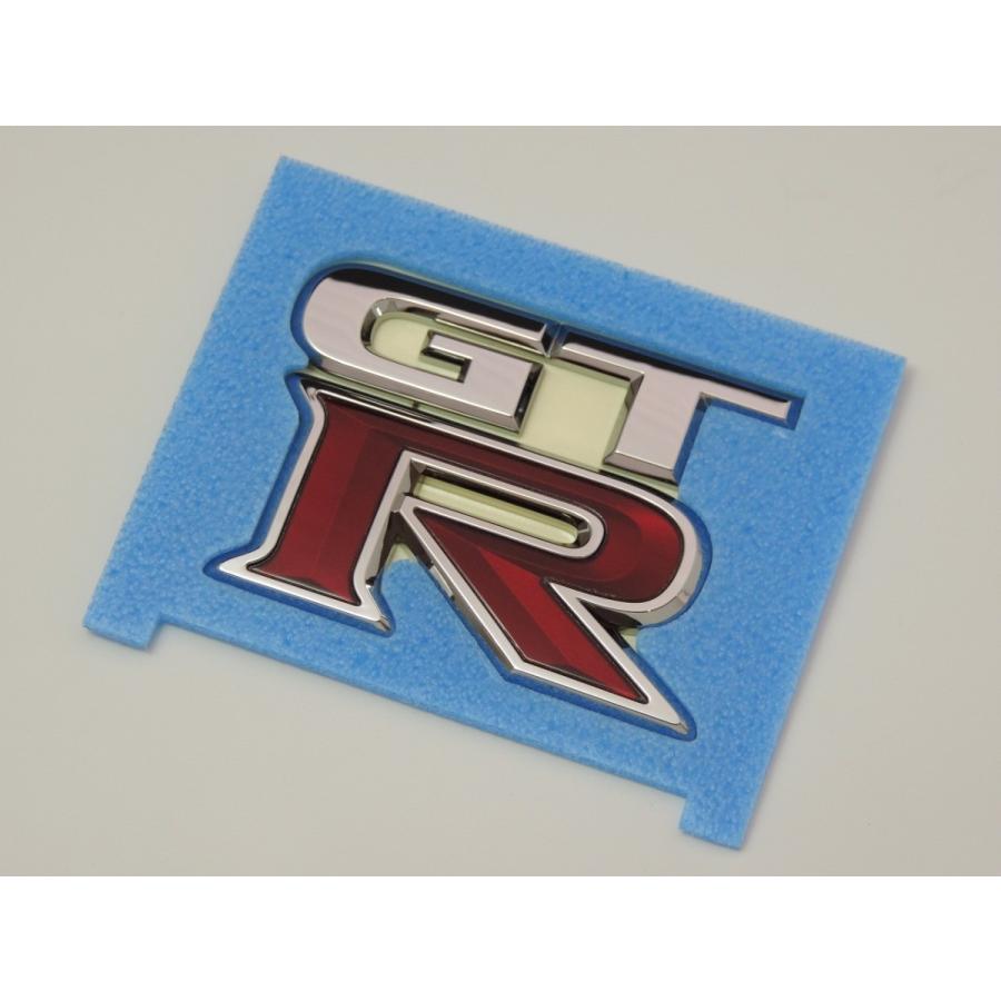 正規国内ニッサン純正】 R35 GT-R Vスペック用 リア エンブレム