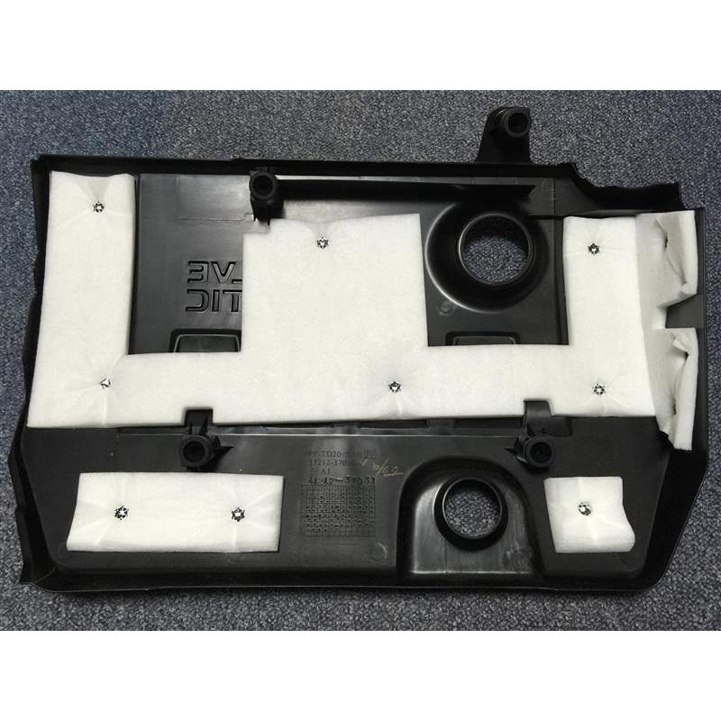 トヨタ純正 北米輸出用 エンジンカバー 2.4L用 VVT−i 16VALVE