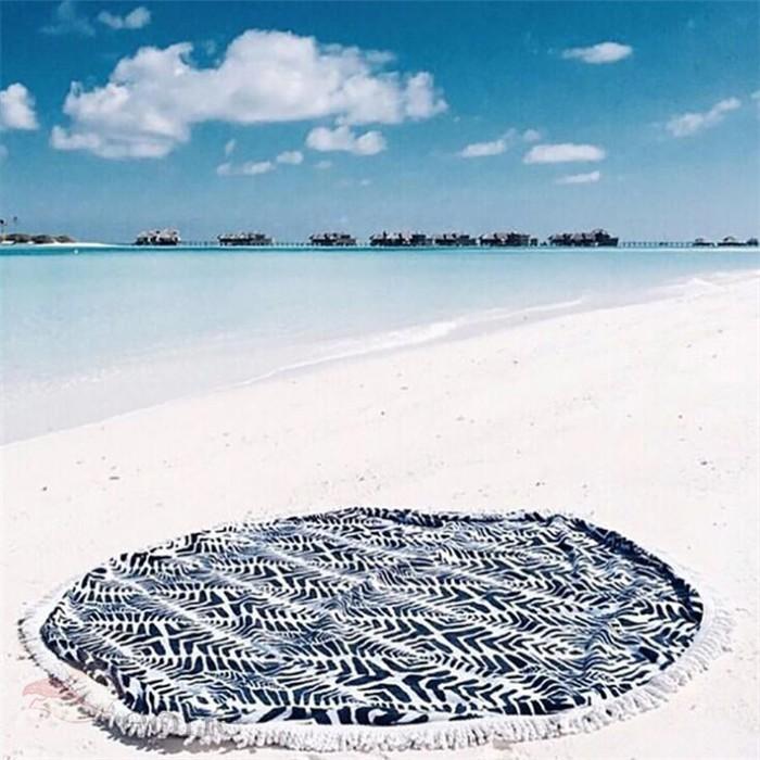 ラウンドビーチマット ビーチタオル 大判 円形 サークル 大人気 インテリア ビーチグッズ 夏 海 プール リゾート かわいい オシャレ 150cm Aone 1107 1xw64 E One Store 通販 Yahoo ショッピング