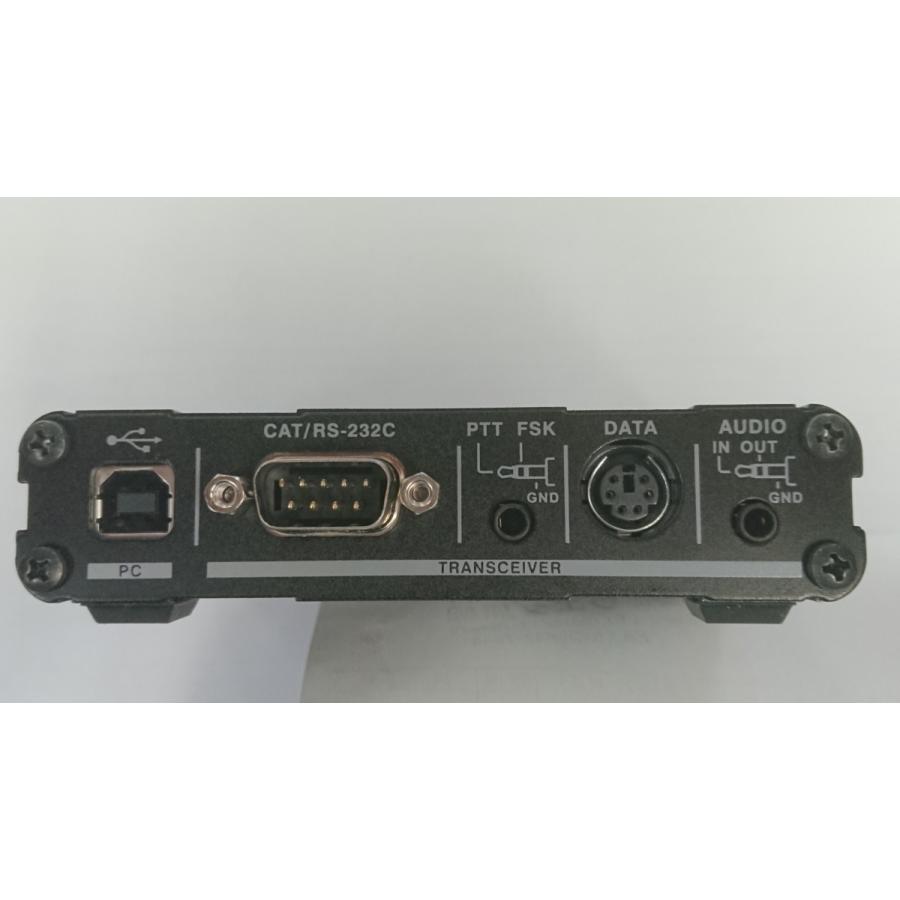 SCU-17(SCU17)YAESU 八重洲無線 RTTY.PSK用インタ-フェイス SCU-17(SCU17)YAESU 八重洲無線 RTTY.PSK用インタ-フェイス