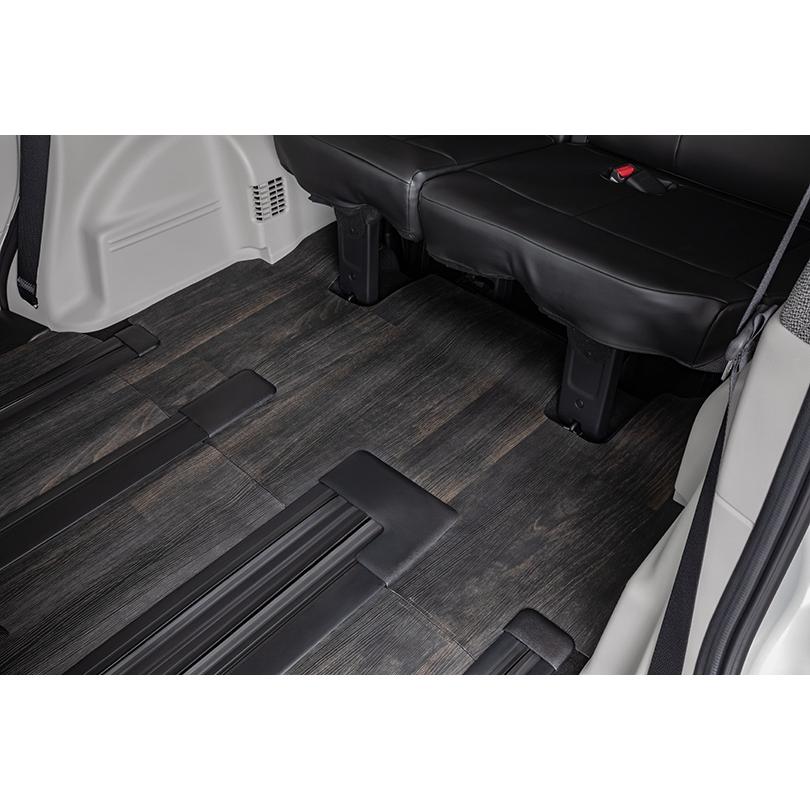 STEP WGN フロアカーペットマット スタンダードタイプ新車外し。