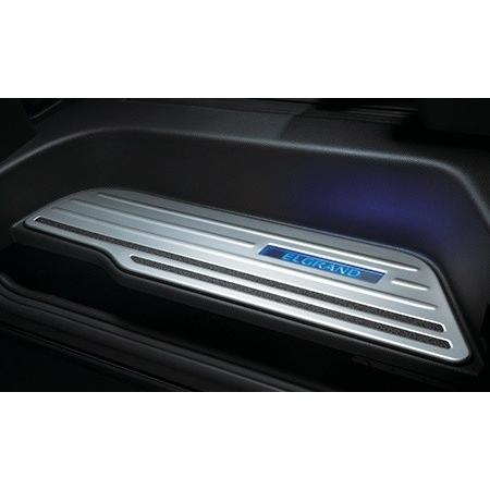 エルグランド エルグランド[ELGRAND] E52 中期：純正 LEDキッキング