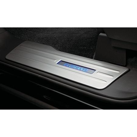 日産　エルグランド用　キッキングプレート左右セット エルグランド エルグランド[ELGRAND] E52 中期：純正 LEDキッキング