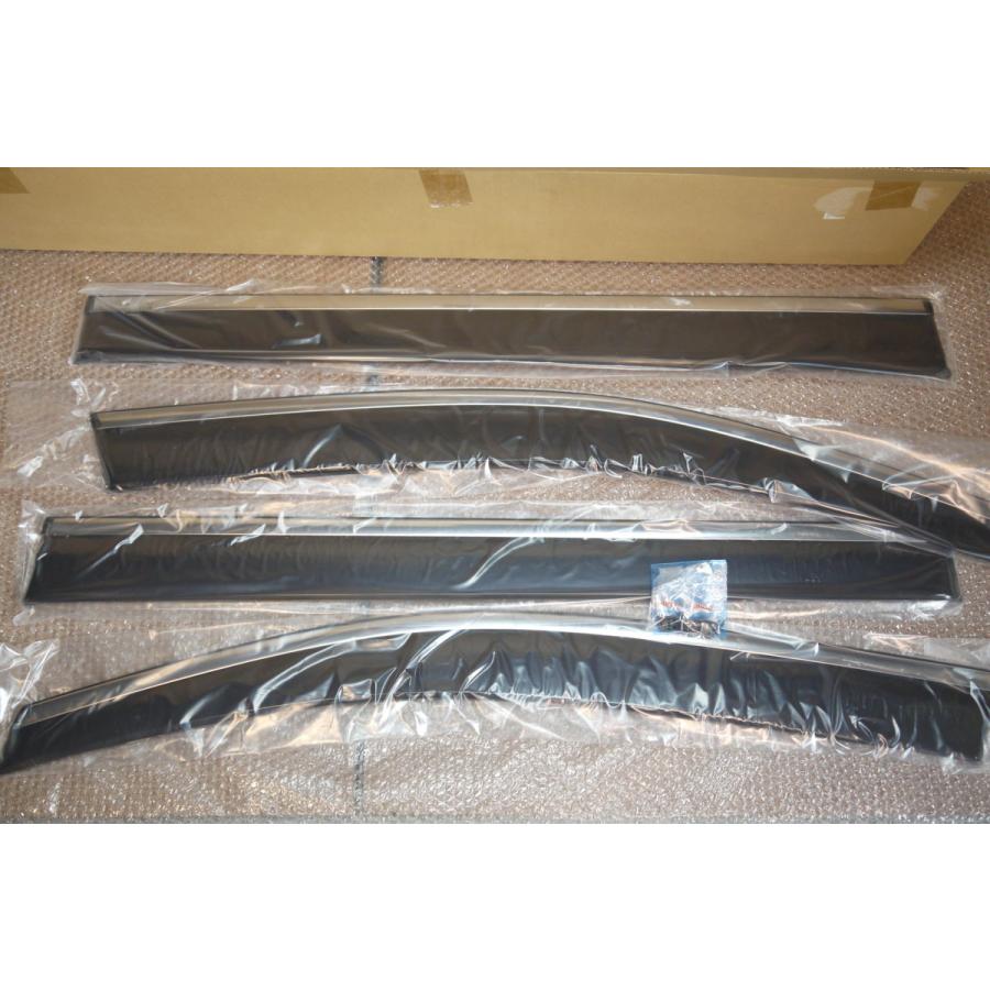 エルグランド[ELGRAND] E52 後期：純正 プラスチックバイザー（アクリル製） | エルグランド | 01