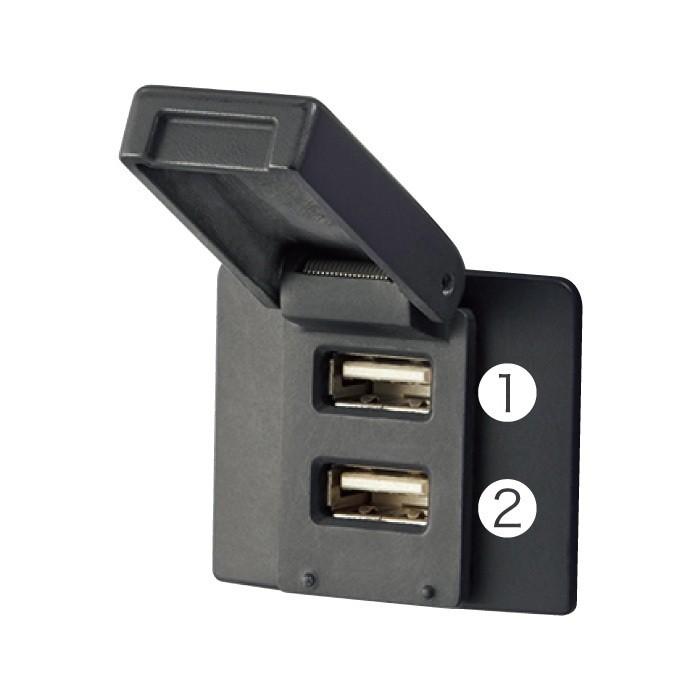 フリード フリード+ GB5/6/7/8 後期：純正 USBチャージャー（ナビ装着