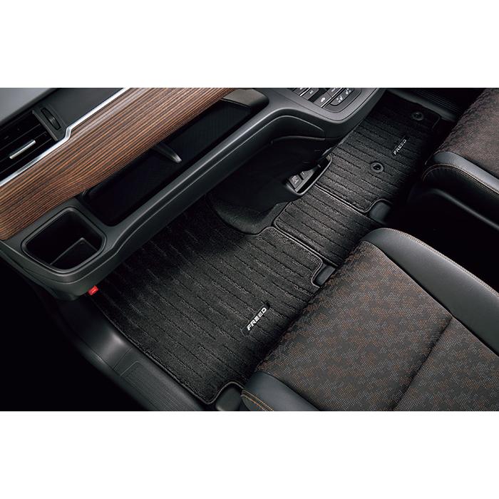 フリード+ GB5/6/7/8 後期：純正 フロアカーペットマット(プレミアム  