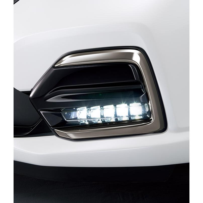 フリードクロスター　GB7.8 フォグランプ　左右セット フリード フリード+ GB5/6/7/8 後期：純正 LEDフォグライト（5連