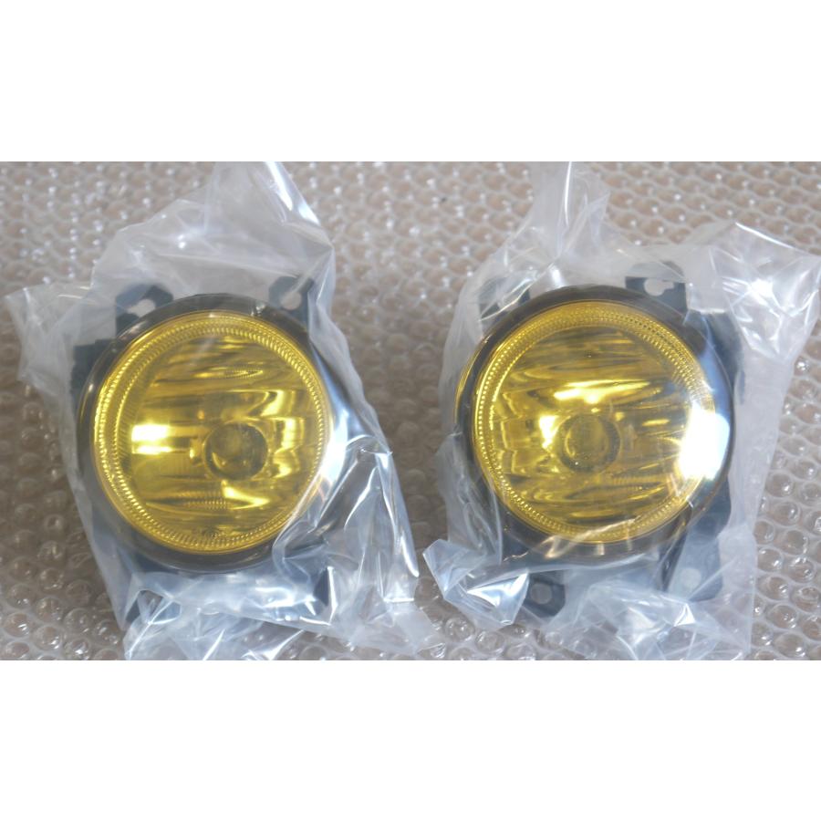 （送料込み）フリード　GB5 モデューロX 純正フォグランプ　左右セット フリード GB5/6/7/8 後期：純正 ハロゲンフォグライト(クリア/イエロー