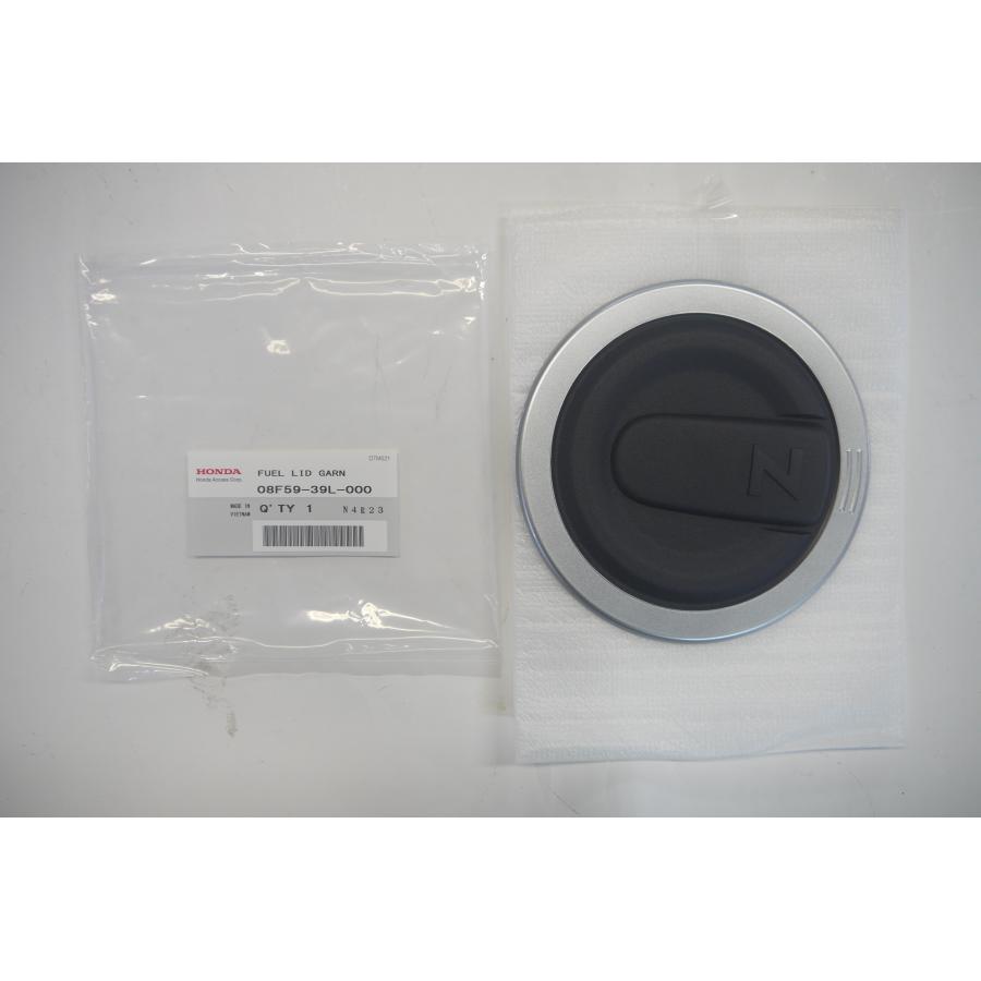 アウトバック フューエルリッドガーニッシュ 楽天市場】スバル・アウトバック 6代目 BT系 用 フューエルリッド 給油