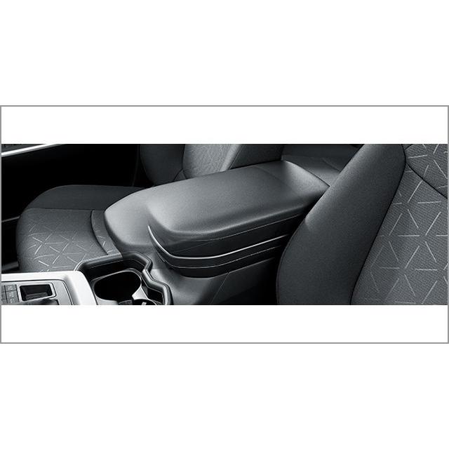 rav4  トヨタ純正　アームレスト　スライドタイプ トヨタ(純正) アームレスト(スライドタイプ) のパーツレビュー