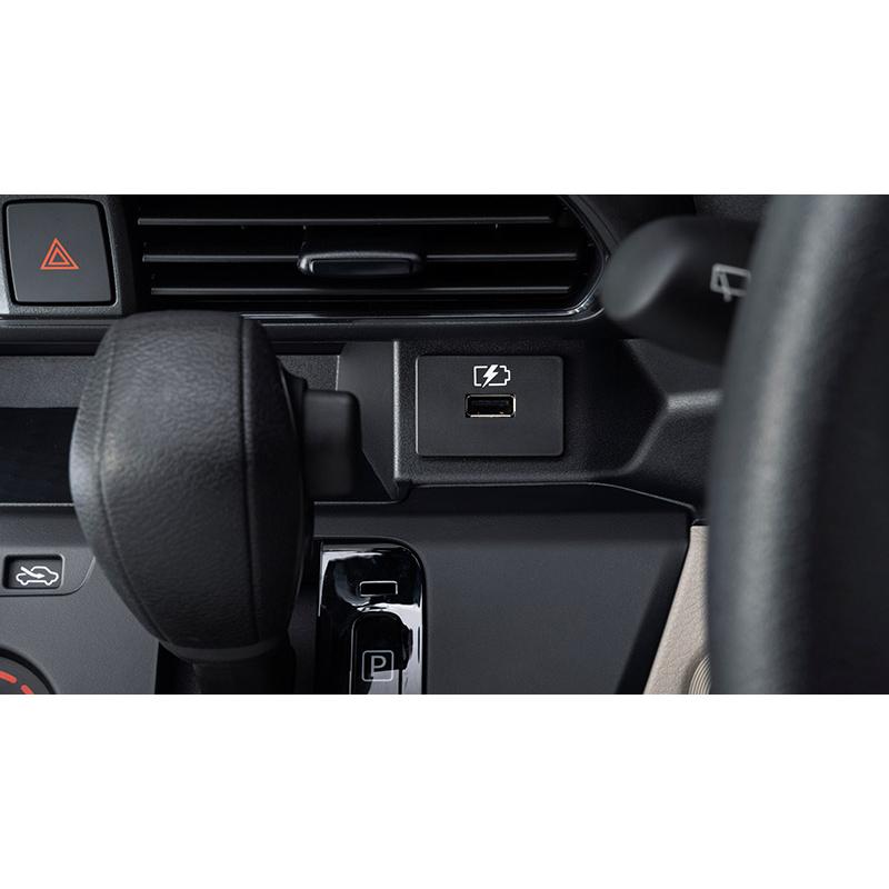 日産（NISSAN） ルークス/ROOX B44/45/47/48A 後期：純正 USBソケット