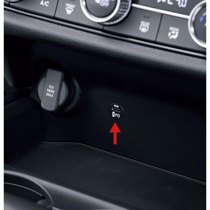 ホンダ（HONDA） ZR-V RZ3,4,5,6系 純正: USB PDチャージャー