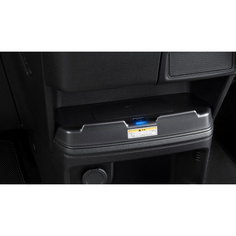 日産（NISSAN） サクラ/SAKURA：純正 Qi対応ワイヤレス充電器(出力最大
