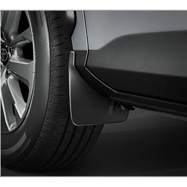 [新品送料無料] ヤリスクロス トヨタ純正 マッドカード 1台分 トヨタ ヤリス クロス/YARIS CROSS 10系：純正 マッドガード 1台