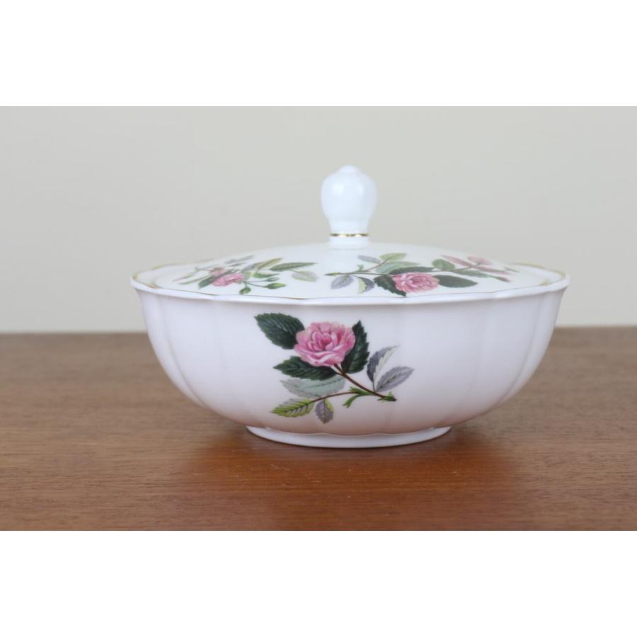 ウエッジウッド ハザウェイローズ 蓋付き小物れ 大 小 2個セット