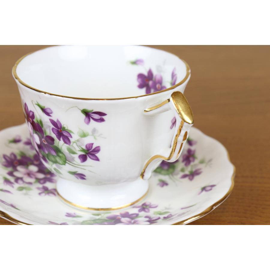 クイーンアン ティーカップ＆ソーサー バイオレット すみれ柄