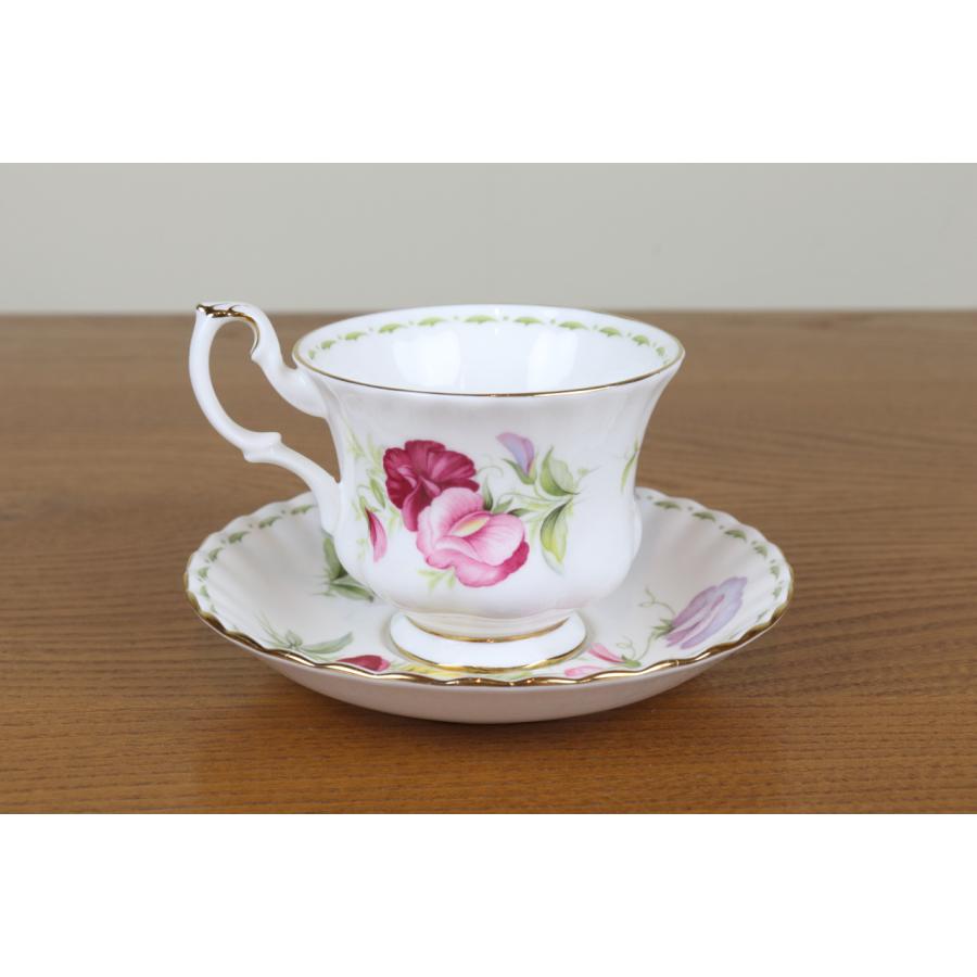 Royal Albert ロイヤルアルバート フラワーオブザマンス 4月
