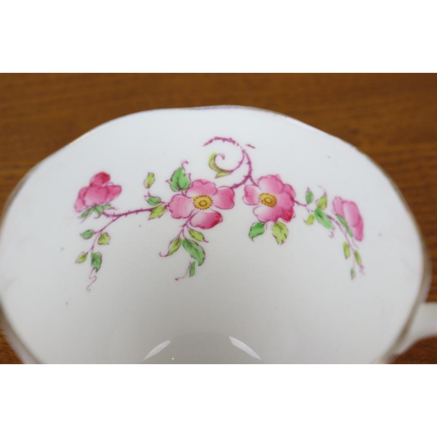 Royal Albert ロイヤルアルバート ワイルドローズ カップ アンティーク