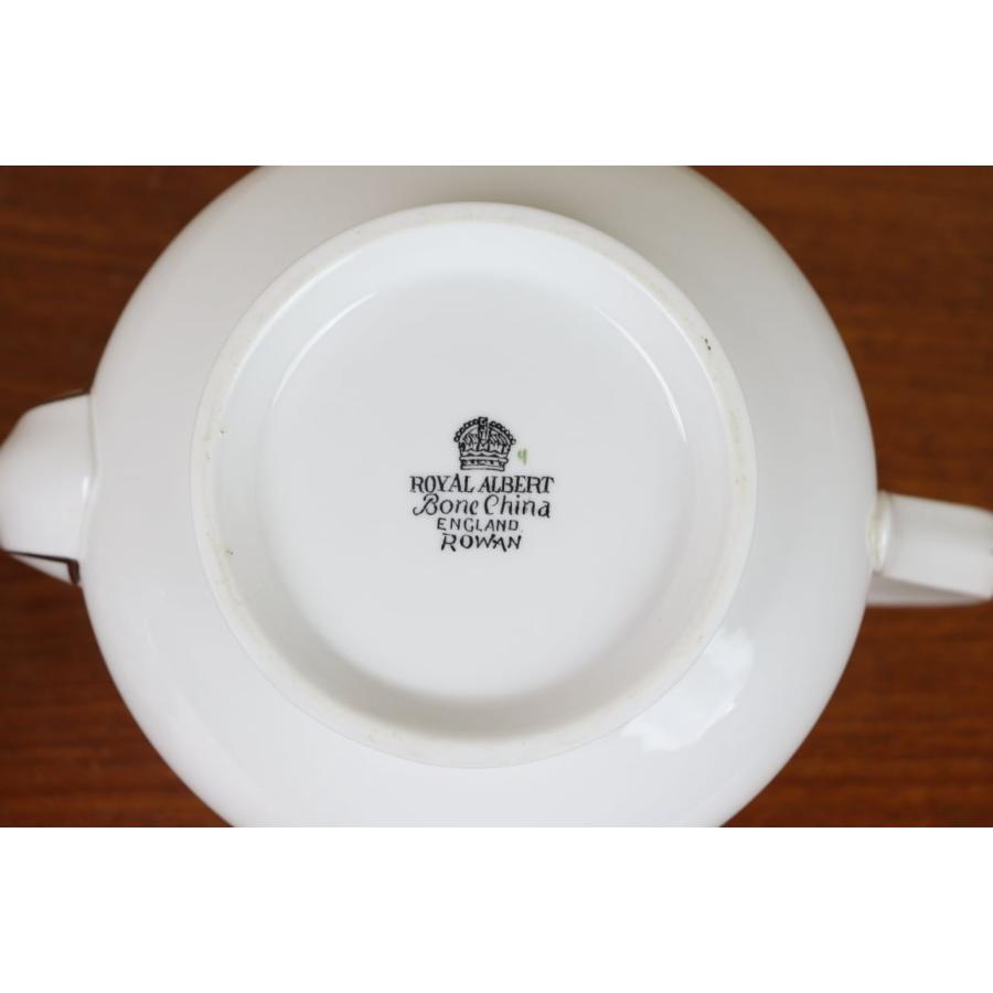 ロイヤルアルバート　ビンテージポット Royal Albert ロイヤルアルバート ポット リーフ イギリス