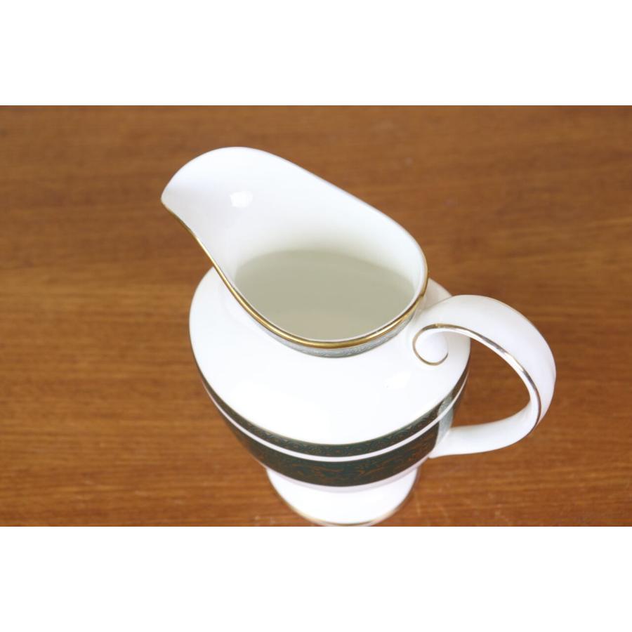 ROYAL DOULTON ロイヤルドルトン Vanborough ミルクジャグ