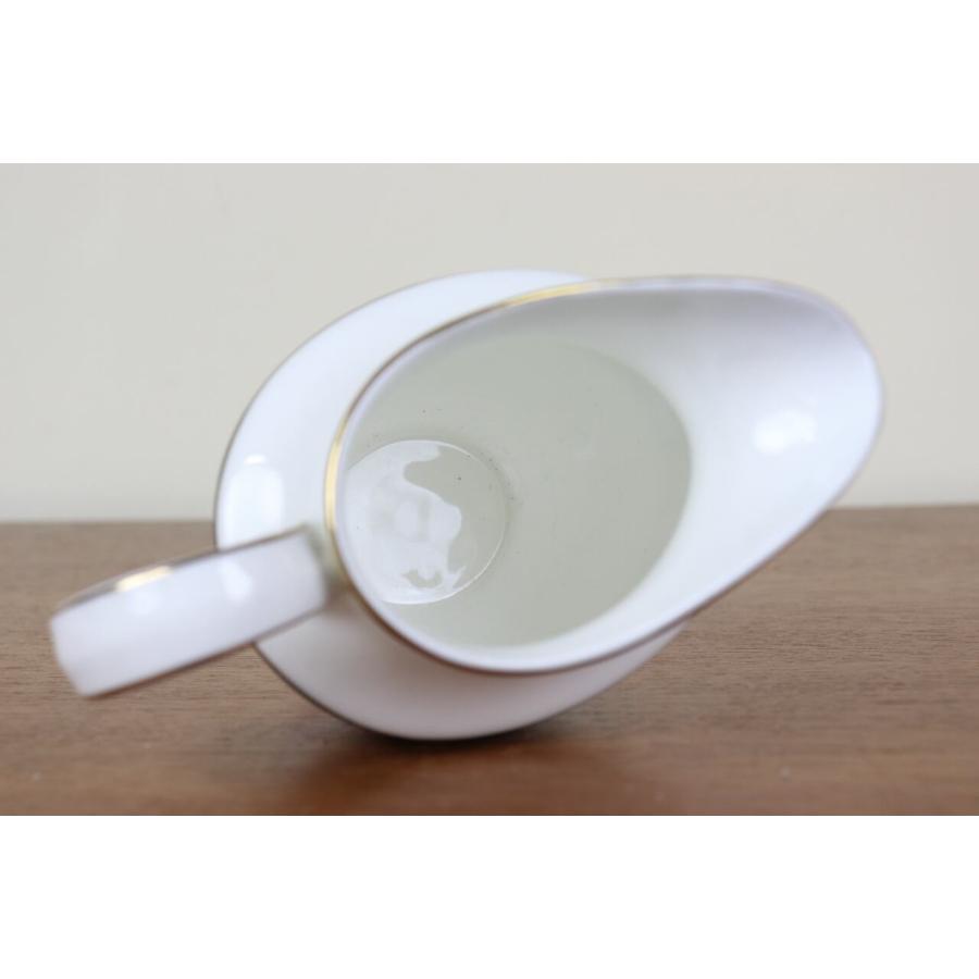 ROYAL DOULTON ロイヤルドルトン Vanborough ミルクジャグ