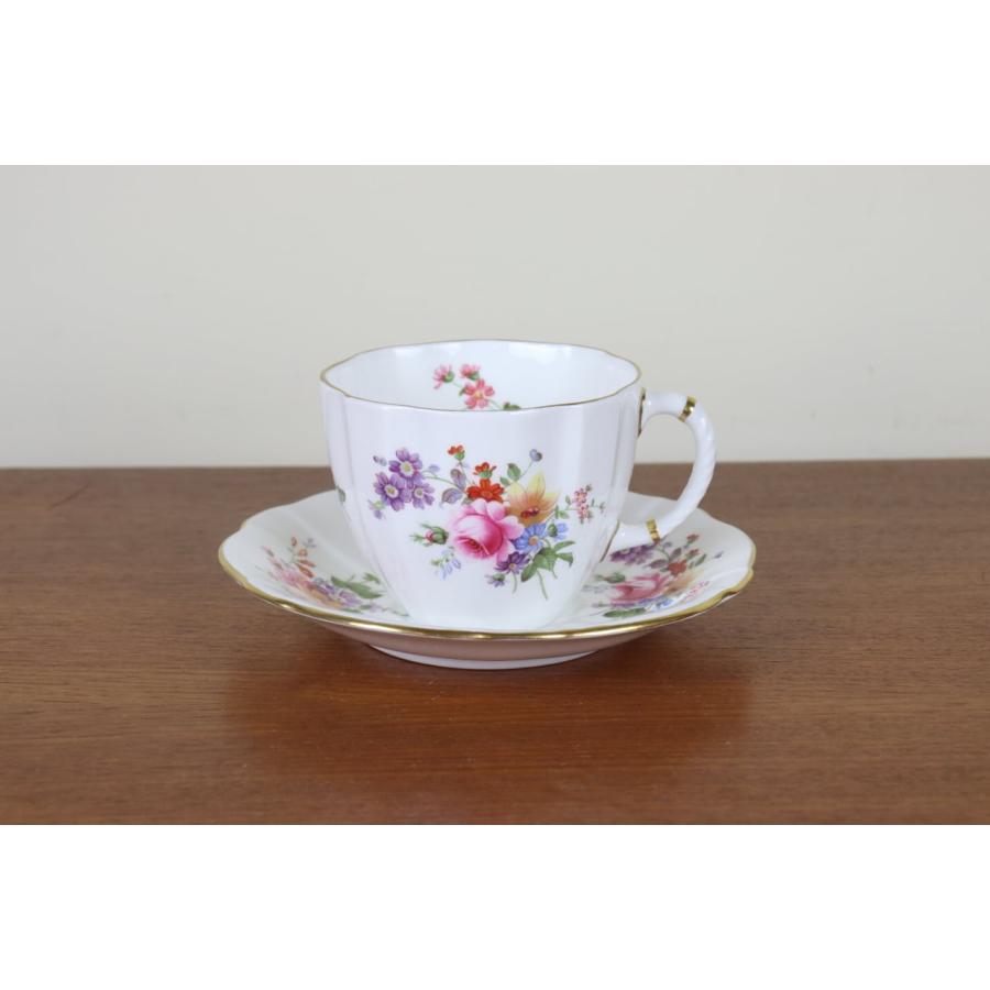 お値下げ　ロイヤルクラウンダービー ポジー　カップ　大サイズ　花柄　ヴィンテージ ロイヤルクラウンダービー ポジーカップデュオ大サイズ花柄ヴィンテージ