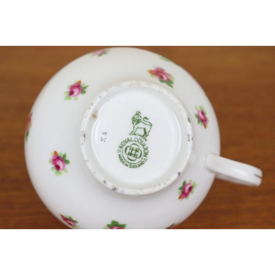ROYAL DOULTON（ロイヤルドルトン） デュオ カップ＆ソーサー 薔薇