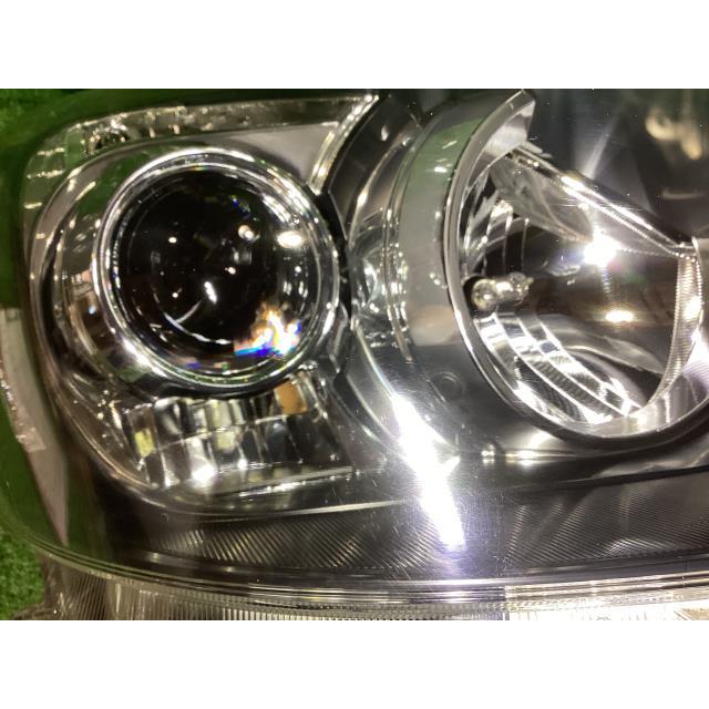 アクア DAA-NHP10 右ヘッドランプASSY スタンダード  ~26/12  52-247 81110-52E90の画像