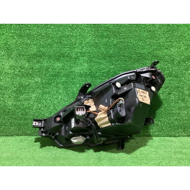 ８６ 3BA-ZN8 右ヘッドランプASSY GR/SZ  ※R3/10~  100-6046M SU003-08628の画像