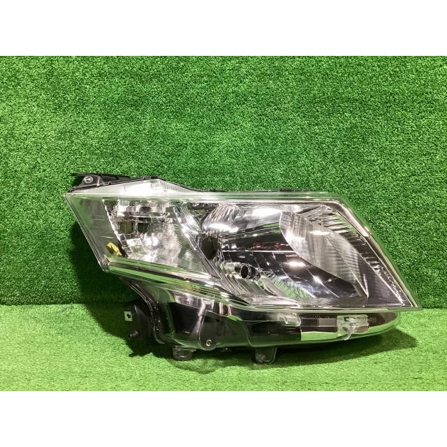 ルーミー　M900 右ヘッドランプ ルーミー DBA-M900A 右ヘッドランプASSY X ~R2/9 W3920 81110-B1570