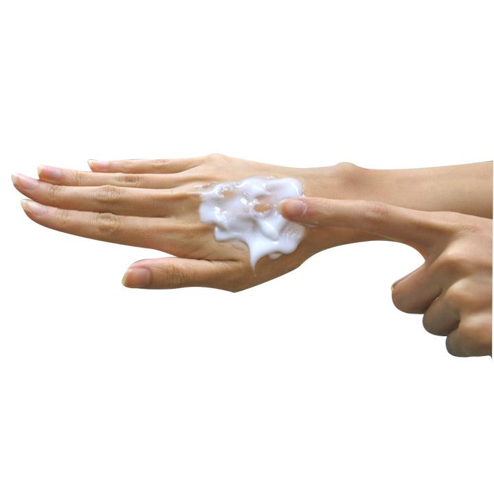 ミルククレンジング 乾燥肌 敏感肌 セラミド配合　クレンジング・ミルク | イーキューブ | 02